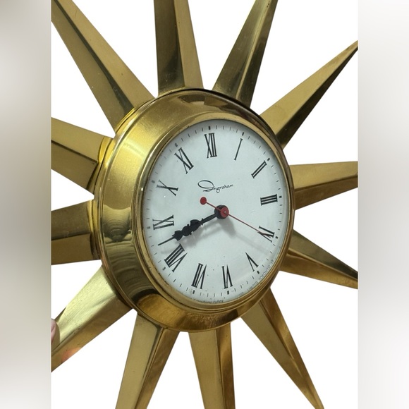 Vintage Brass Starburst Wall Clock By Ingraham Gold MCM Display Only Non Working - Picture 2 of 11